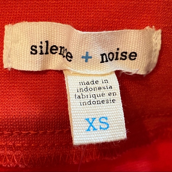 Urban Outfitters Silence + Noise red mini skirt XS - Picture 4 of 7